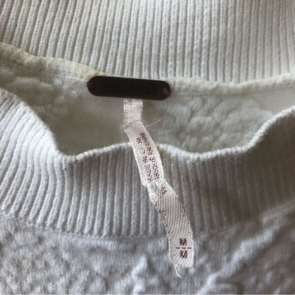 Free People Eden Textured Short Sleeve Size M - Picture 3 of 5